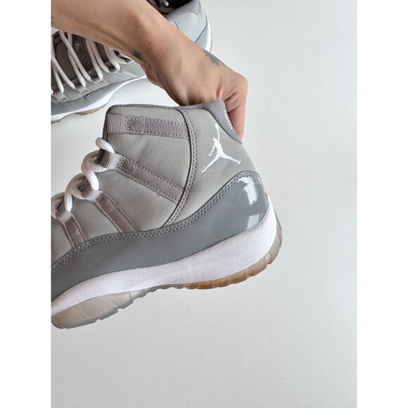 NIB 2010 NIKE Air Jordan 11 Retro Cool Grey Leather Lace Up Sneakers, Size 9.5 - Picture 7 of 16